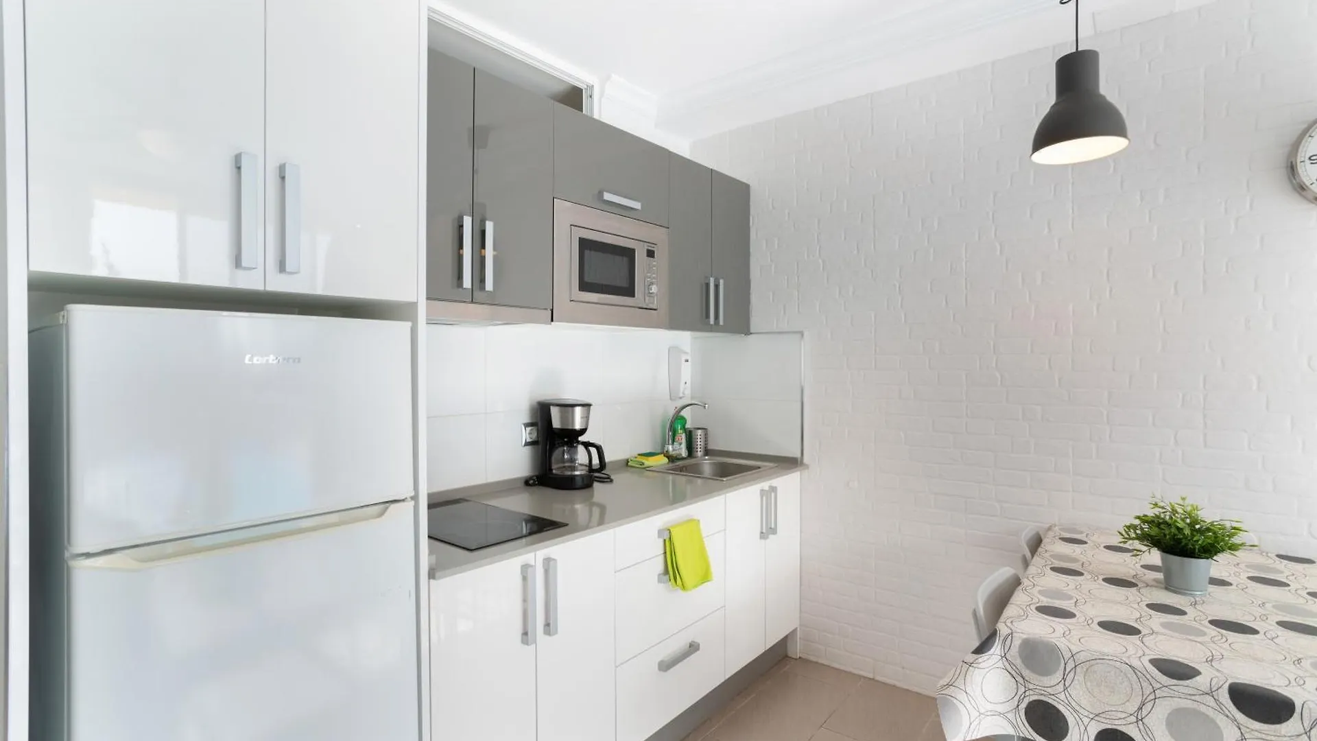 公寓 El Nido De Los Angeles Apartamentos 普拉亚戴尔雷安格莱斯