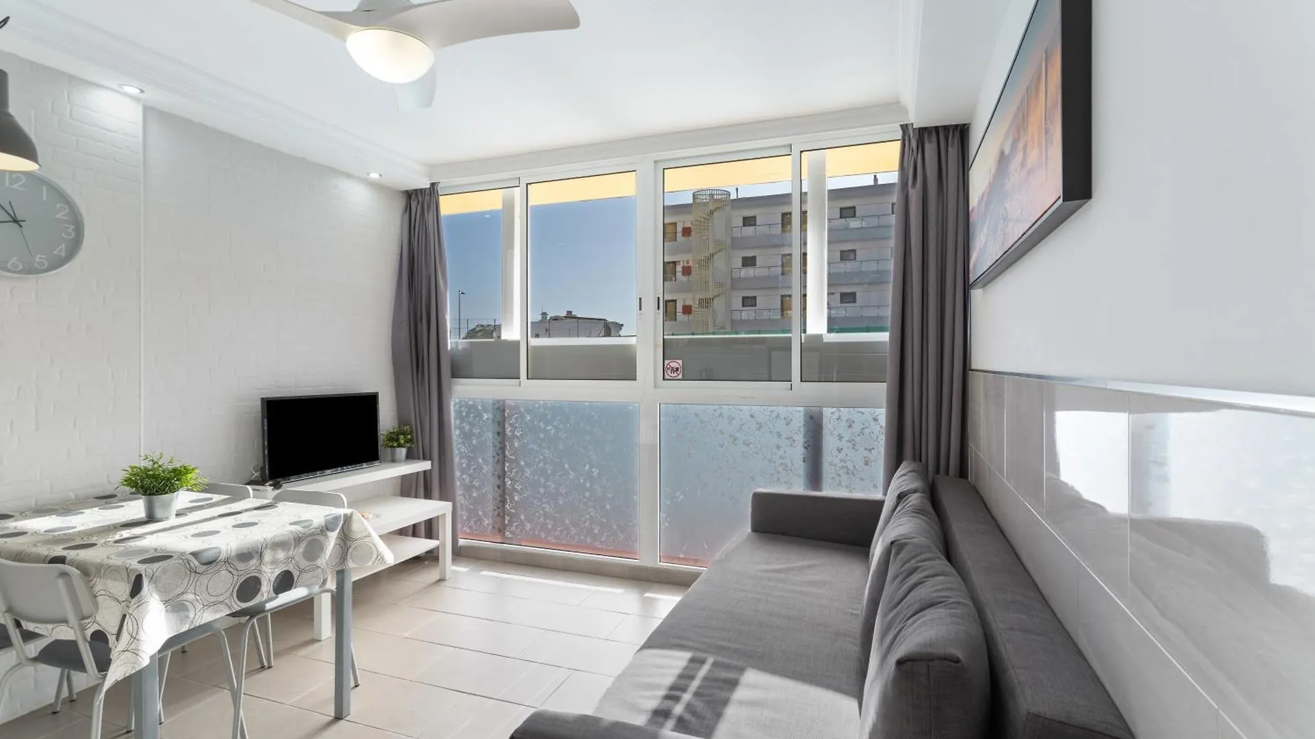 公寓 El Nido De Los Angeles Apartamentos 普拉亚戴尔雷安格莱斯